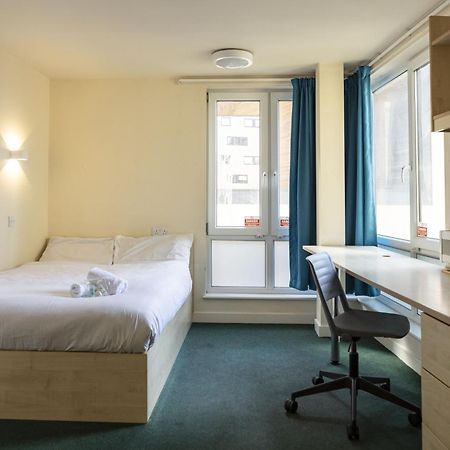 Burley Road Aparthotel Leeds  Ngoại thất bức ảnh